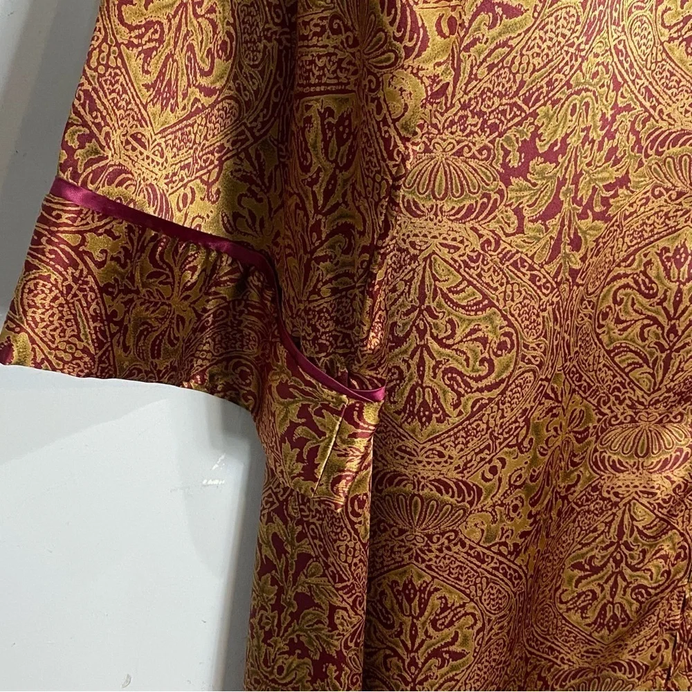 Vintage Natori Satin Paisley Printed 3/4 Sleeve Zip Front Kaftan Robe